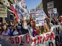 Студенты университета Барселоны захватили здание вуза, протестуя против сокращения расходов на образование