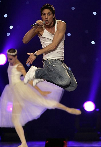 Впервые Дима Билан участвовал в международном конкурсе «Евровидение» в 2006 году и занял 2 место.jpg