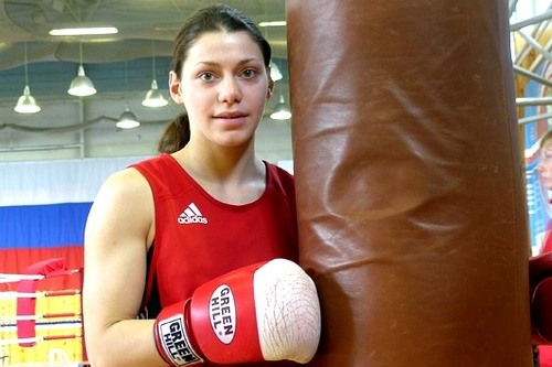 Кэти Тэйлор.jpg