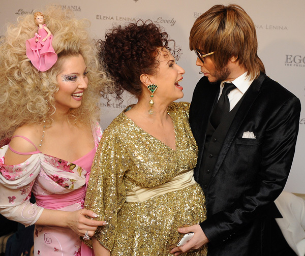 Ленина, беременная Блёданс и Зверев.jpeg