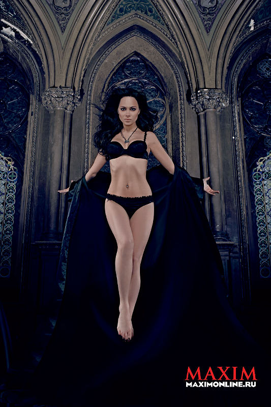 Настасья Самбурская2.jpg