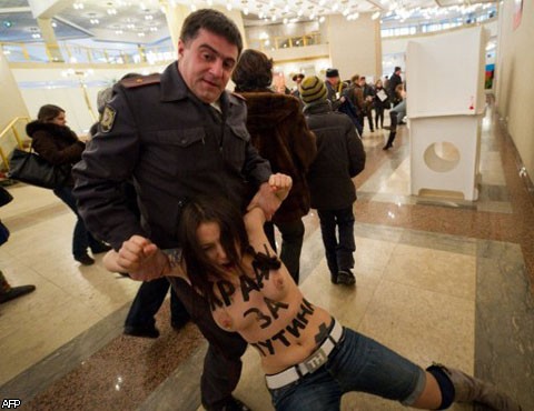 Активистка Femen.jpeg