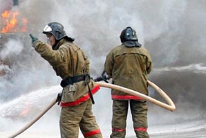 На Бурнаковском авторынке произошел пожар