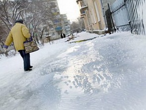 8 человек пострадали от гололеда за сутки в Нижнем Новгороде 