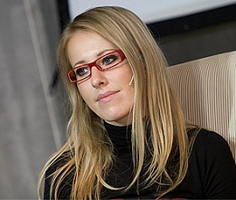 У Ксении Собчак разгорелся скандал с изданием "Лайфньюз"