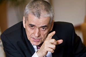 Онищенко разозлился на гамбургер