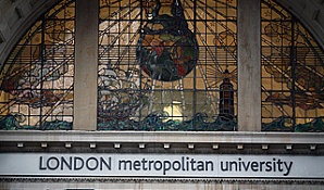 Лондонский университет закрыли для российских студентов