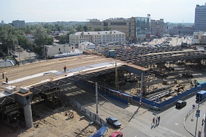 О готовности эстакады над Московским шоссе говорить пока рано