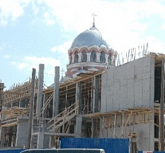 В Нижнем Новгороде приостановили строительство гостиницы около собора в центре Сормова