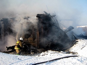 Ребенок погиб при пожаре 17 марта 2012 в Семеновском районе (ФОТО)