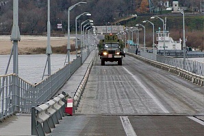 Сегодня не будет эксплуатироваться наплавной мост через Волгу