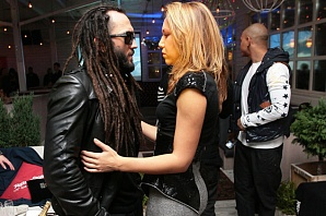 Карина Кокс станет мамой