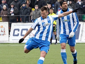 «Волга» разгромила «Терек» 100-ым голом Каряки