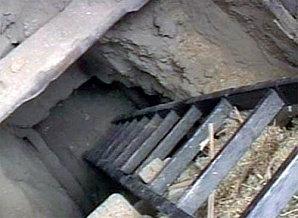 Разыскиваемая 8 лет преступница жила в подвале частного дома