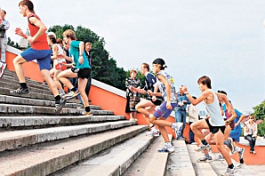 Забег влюбленных пар по Чкаловской лестнице состоится в Нижнем Новгороде